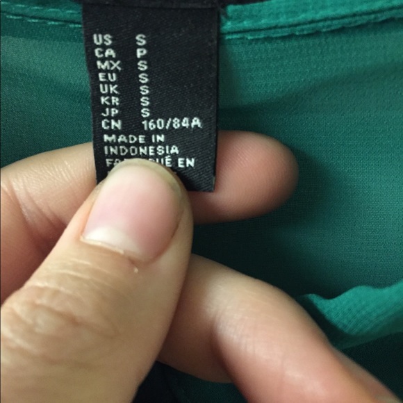 Sheer long sleeve blouse - Picture 2 of 2